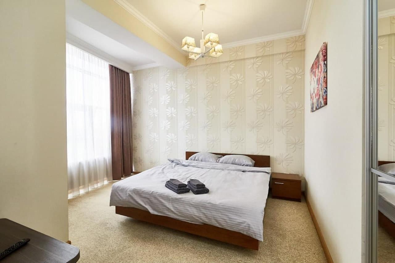 Ultracentral Spacious Apartment Chişinău Extérieur photo