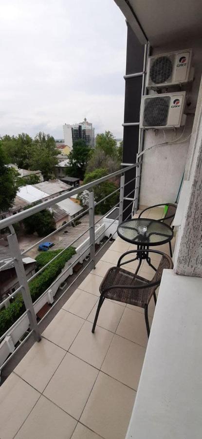 Ultracentral Spacious Apartment Chişinău Extérieur photo